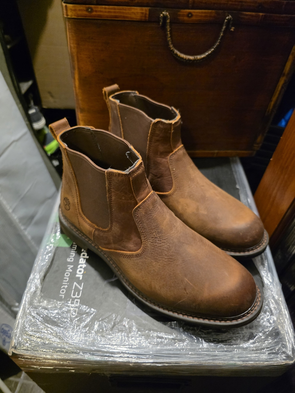 Timberland Men's Brown Leather Chukka Boots